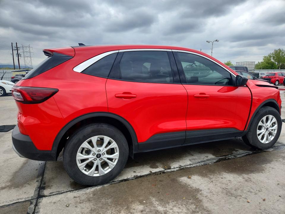 51658666 :رقم المزاد ، 1FMCU9GN3RUB44702 vin ، 2024 Ford Escape مزاد بيع
