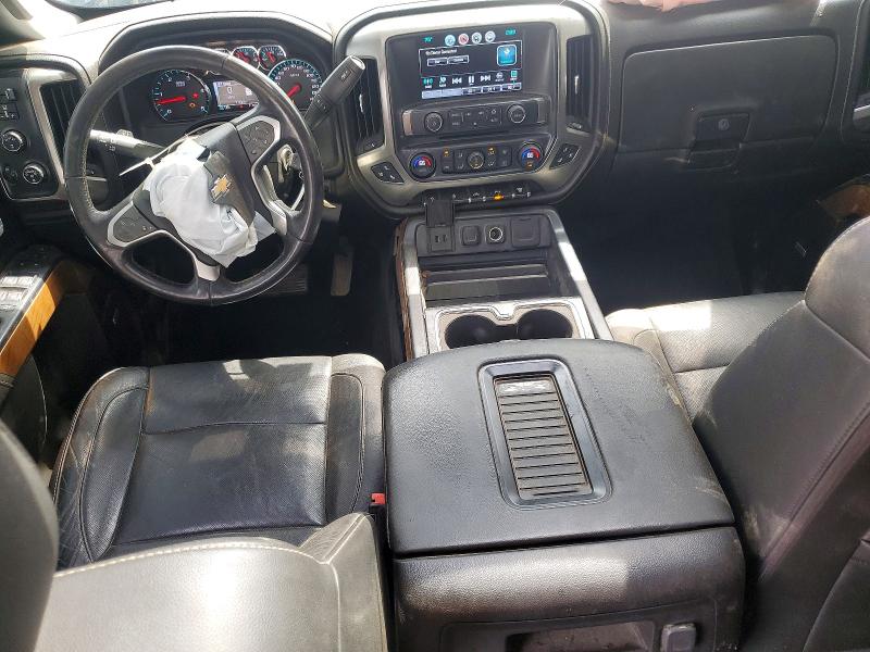 48630926 :رقم المزاد ، 1GC4K0CY7JF222899 vin ، 2018 Chevrolet Silverado مزاد بيع