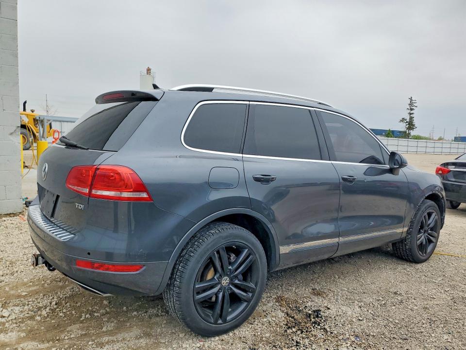 Auction sale of the 2013 Volkswagen Touareg, vin: WVGEP9BP9DD012836, lot number: 51659596
