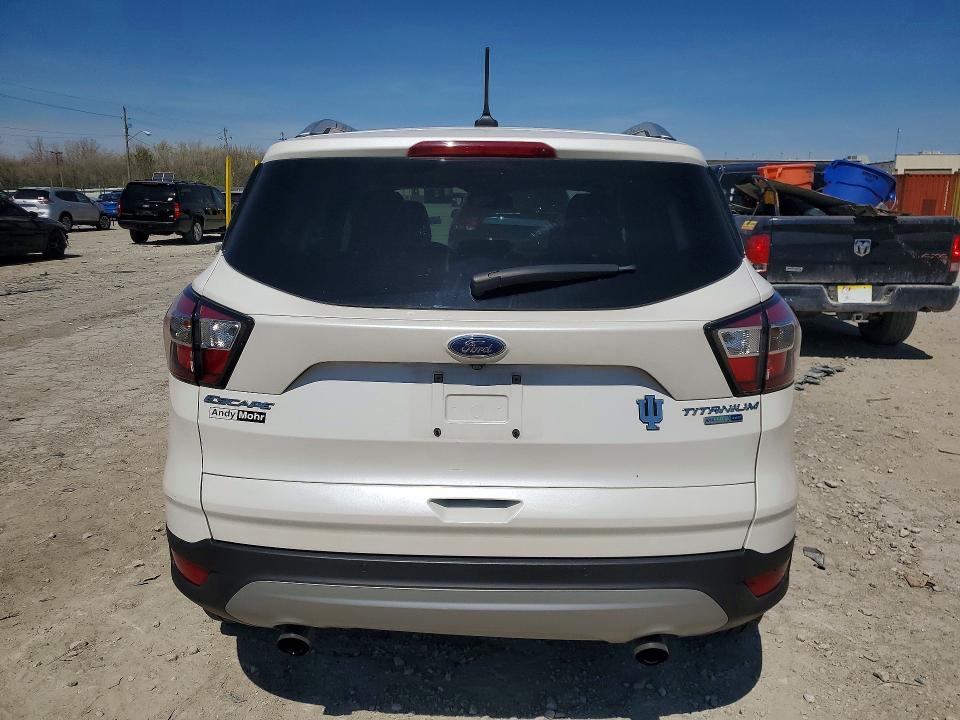 Продажа на аукционе авто 2018 Ford Escape, vin: 1FMCU9J96JUA08533, номер лота: 48923446