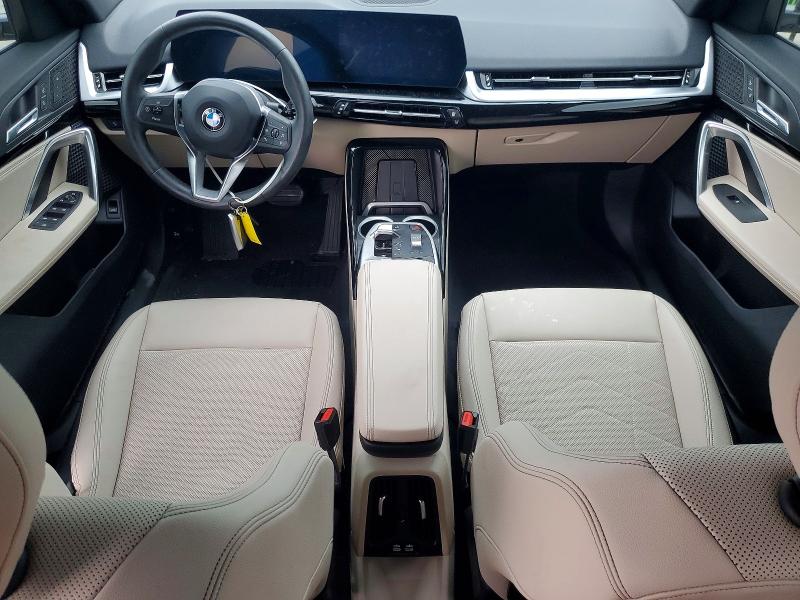 51269716 :رقم المزاد ، WBX73EF08P5W03983 vin ، 2023 Bmw X1 مزاد بيع