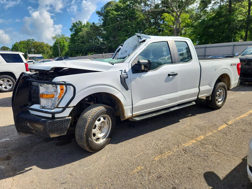 48115756 :رقم المزاد ، 1FTEX1EB1NFB62614 vin ، 2022 Ford F150 مزاد بيع
