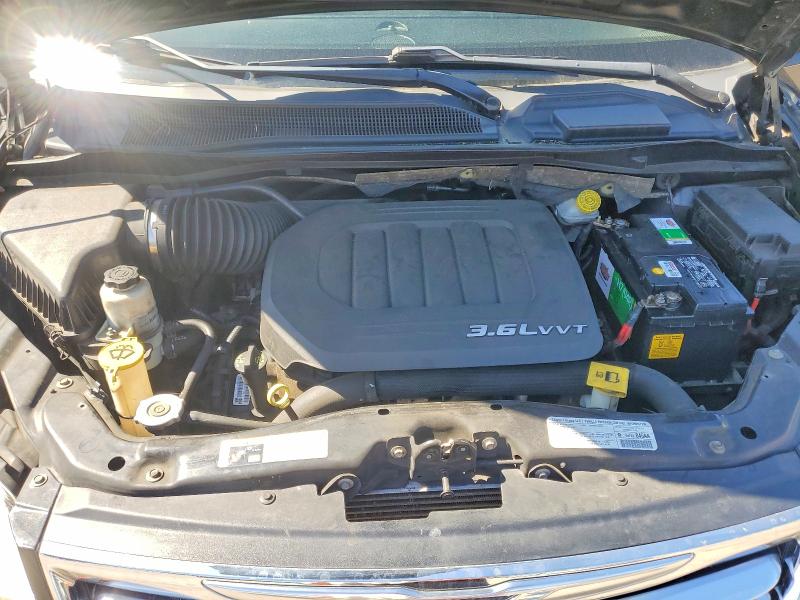 49453616 :رقم المزاد ، 2C4RC1BG2DR554957 vin ، 2013 Chrysler Town & Country مزاد بيع