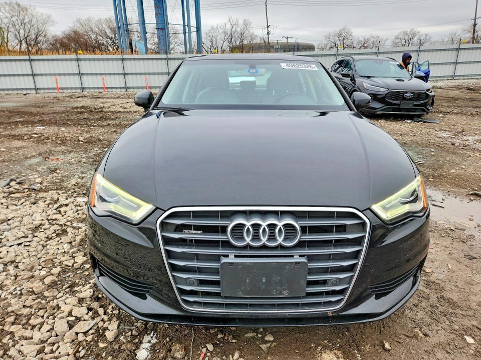 Продаж на аукціоні авто 2016 Audi A3, vin: WAUE8GFF2G1063864, номер лоту: 49626326