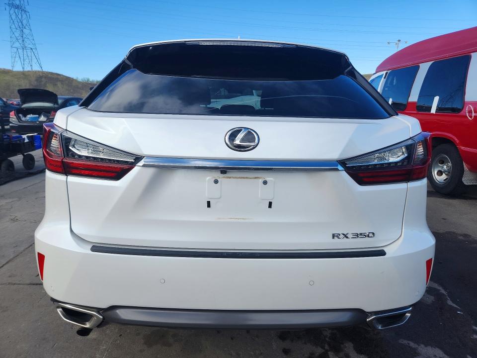 49686406 :رقم المزاد ، 2T2BZMCA8HC117512 vin ، 2017 Lexus Rx 350 مزاد بيع