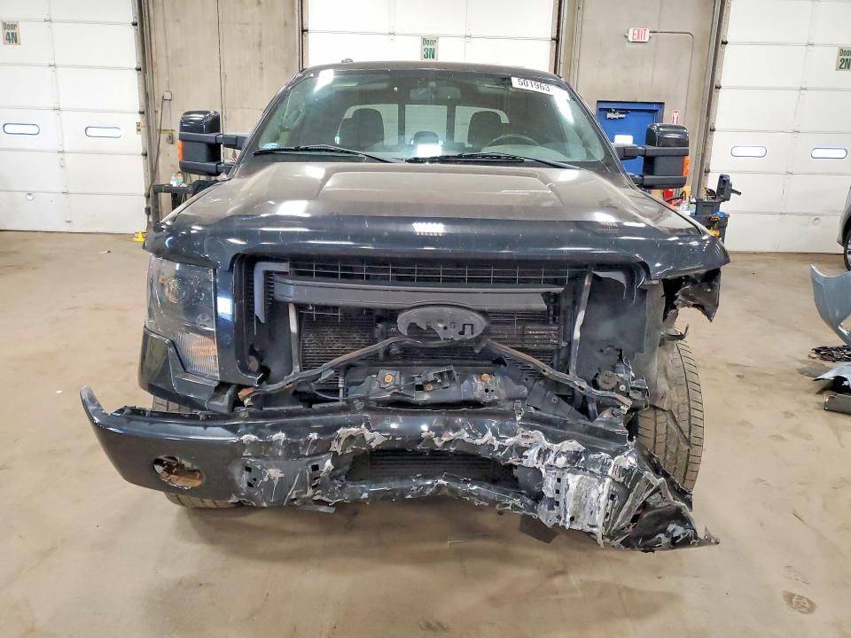 50196376 :رقم المزاد ، 1FTFW1ET4EKE32555 vin ، 2014 Ford F150 مزاد بيع