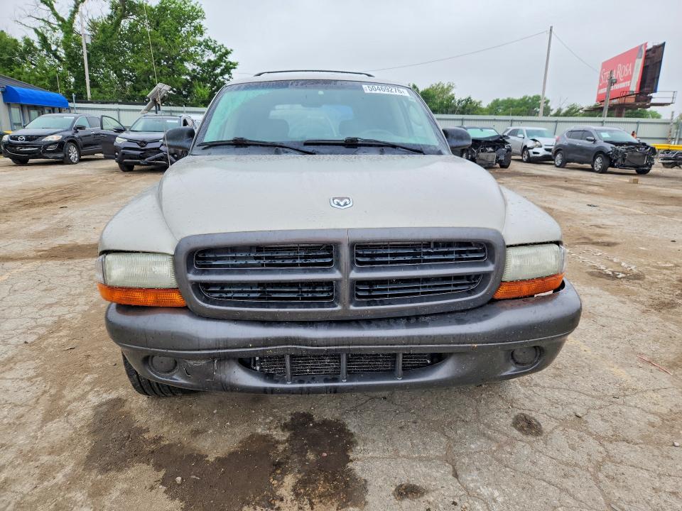 50469276 :رقم المزاد ، 1B4HR38N12F135592 vin ، 2002 Dodge Durango مزاد بيع