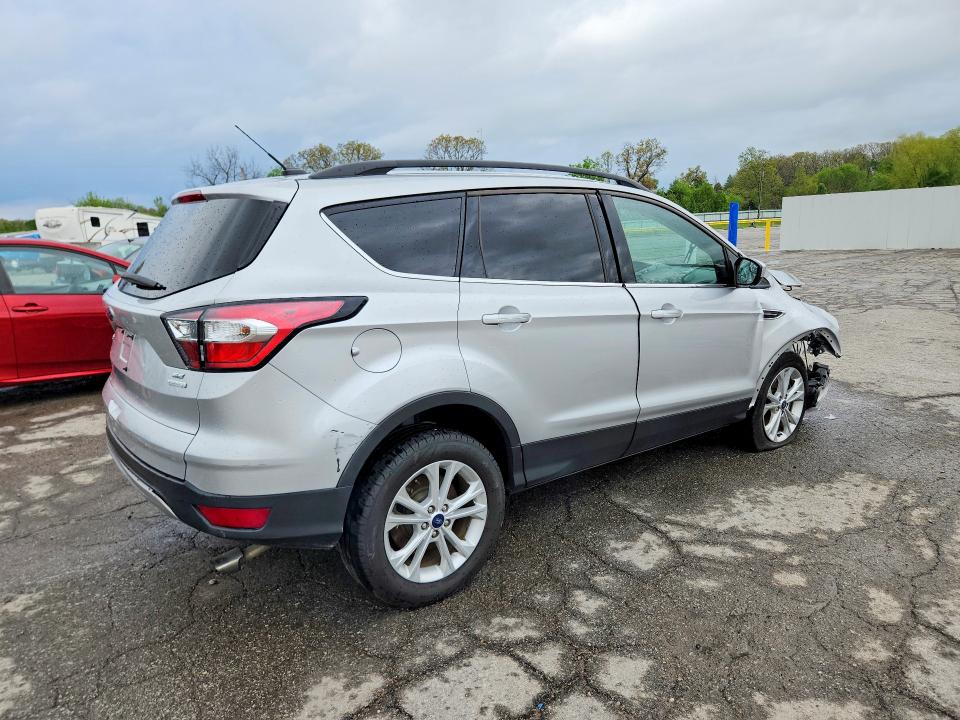 Продаж на аукціоні авто 2018 Ford Escape, vin: 1FMCU0GD9JUD43924, номер лоту: 50124536