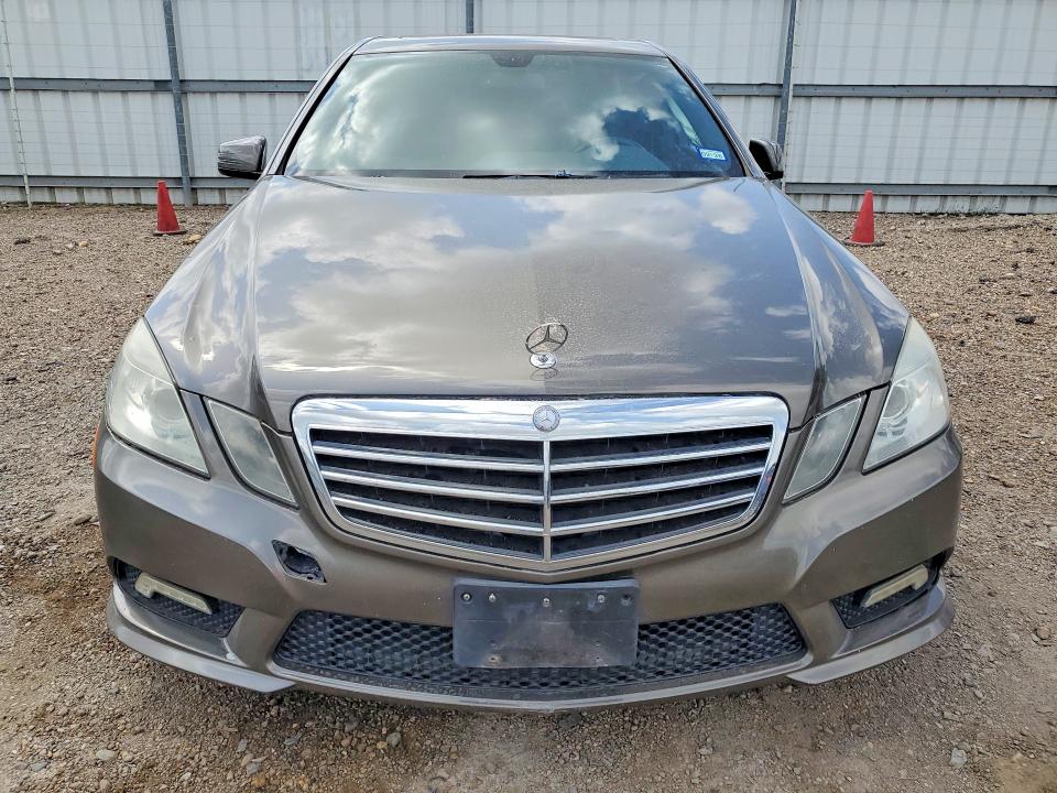 Продажа на аукционе авто 2011 Mercedes-benz E, vin: WDDHF5GB5BA454849, номер лота: 49812116
