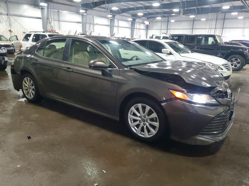 Продажа на аукционе авто 2018 Toyota Camry, vin: JTNB11HK4J3030812, номер лота: 50068186