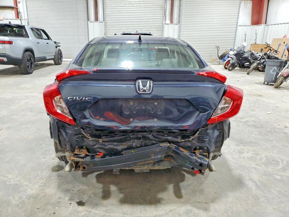 Auction sale of the 2018 Honda Civic, vin: JHMFC1F31JX035887, lot number: 50602006
