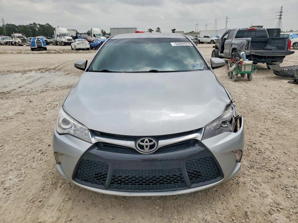 Продаж на аукціоні авто 2017 Toyota Camry, vin: 4T1BF1FKXHU677756, номер лоту: 52044216