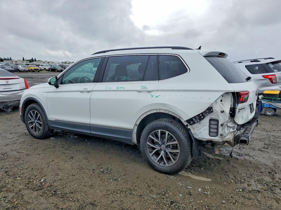 47927866 :رقم المزاد ، 3VV2B7AX9LM062801 vin ، 2020 Volkswagen Tiguan مزاد بيع