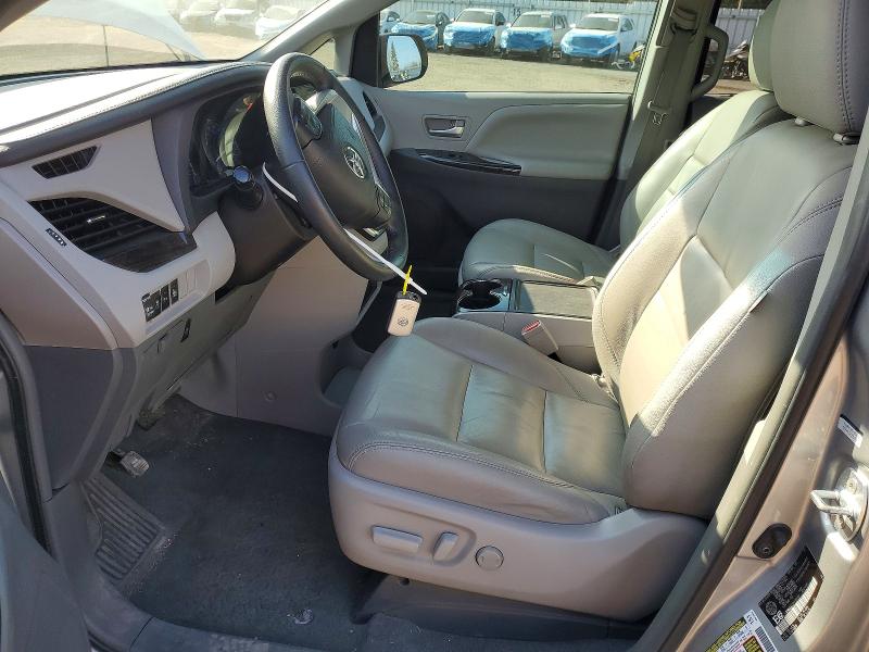 2017 Toyota Sienna მანქანა იყიდება აუქციონზე, vin: 5TDDZ3DC2HS182287, აუქციონის ნომერი: 50419666