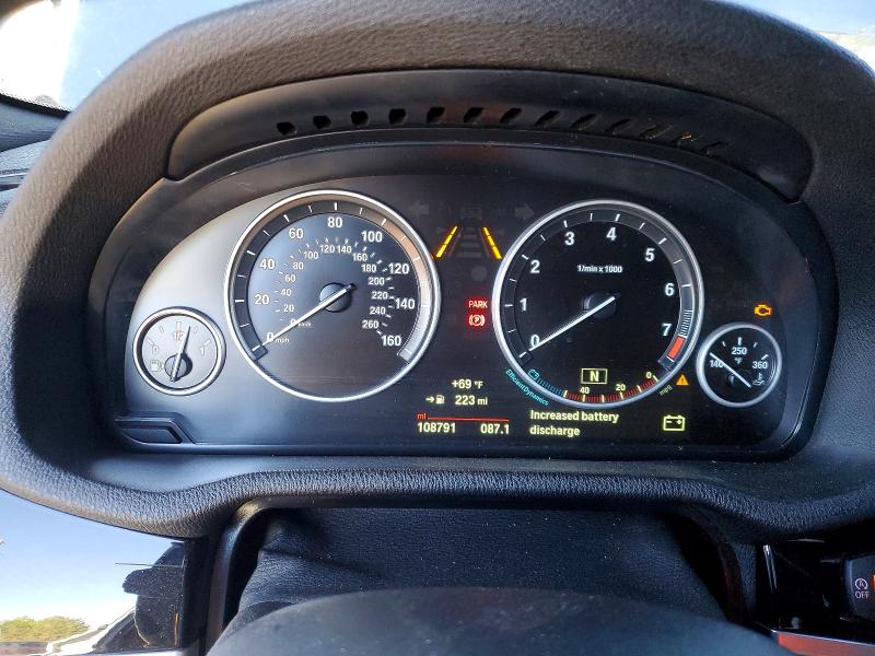 50515336 :رقم المزاد ، 5UXXW5C59F0E88800 vin ، 2015 Bmw X4 مزاد بيع