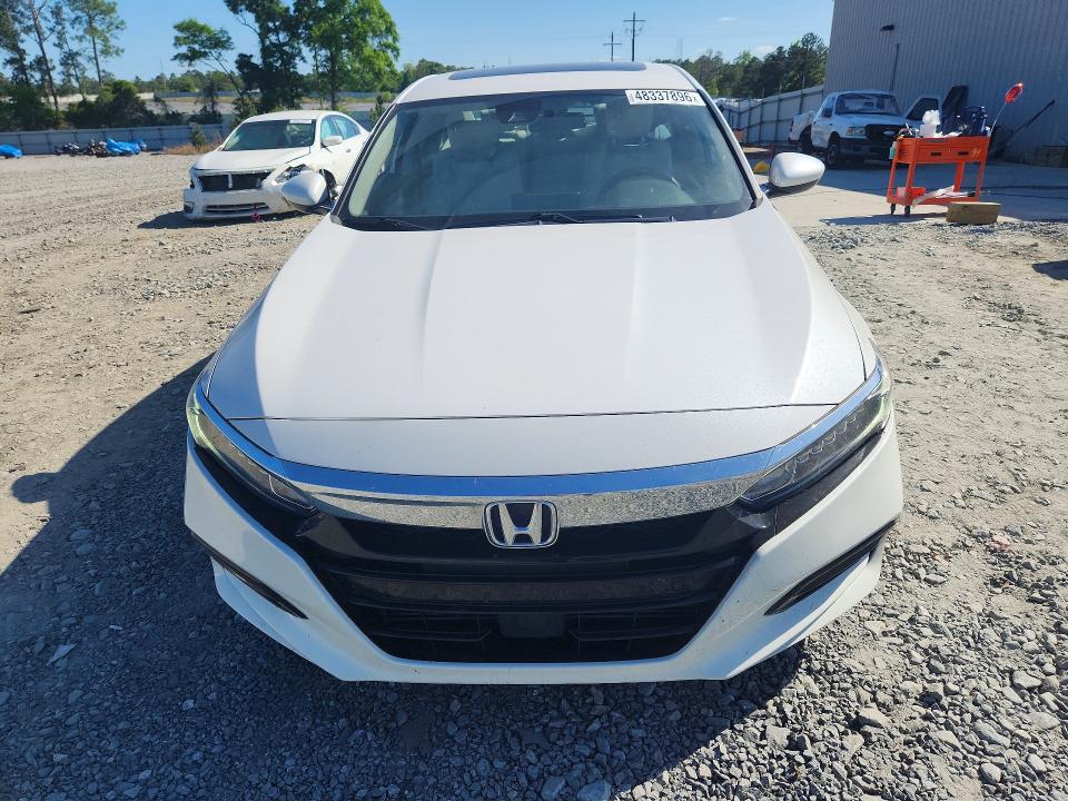 2018 Honda Accord მანქანა იყიდება აუქციონზე, vin: 1HGCV1F40JA035598, აუქციონის ნომერი: 48337896