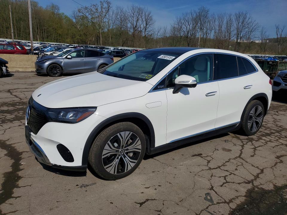 50981916 :رقم المزاد ، 4JGGM1CB8SA059196 vin ، 2025 Mercedes-benz Eqe Suv مزاد بيع