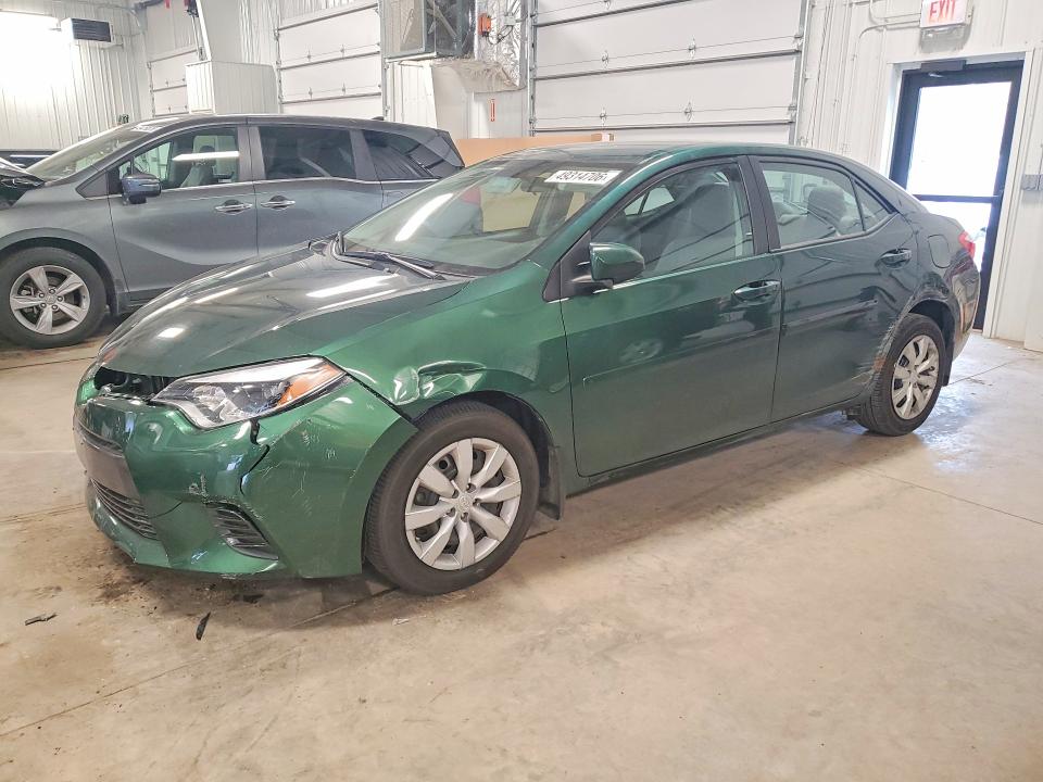 49314706 :رقم المزاد ، 2T1BURHE7FC335238 vin ، 2015 Toyota Corolla مزاد بيع