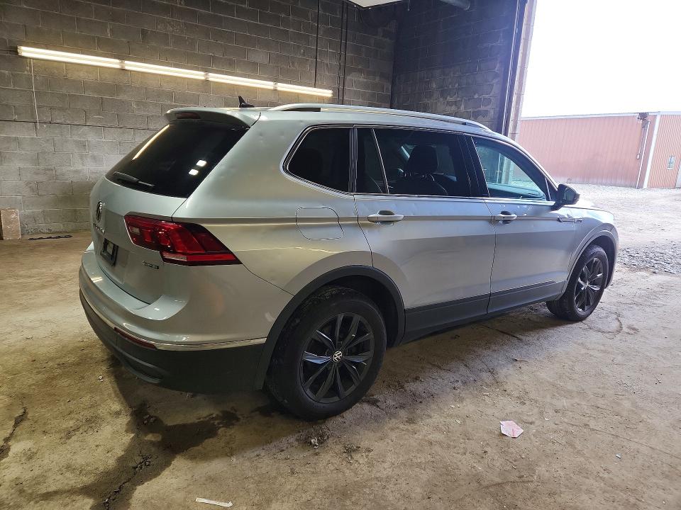 Продажа на аукционе авто 2022 Volkswagen Tiguan, vin: 3VV2B7AX8NM022809, номер лота: 49416136