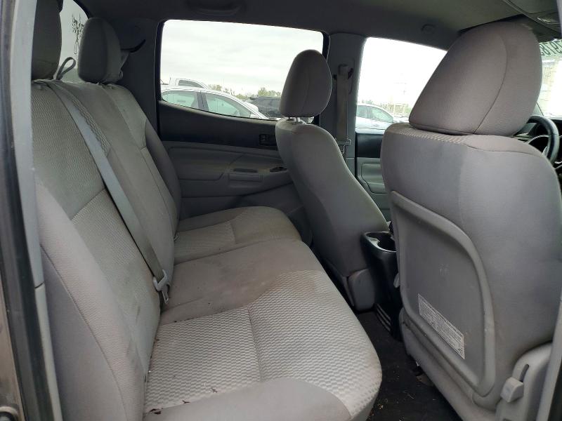 49797856 :رقم المزاد ، 5TFLU4EN4FX142123 vin ، 2015 Toyota Tacoma مزاد بيع