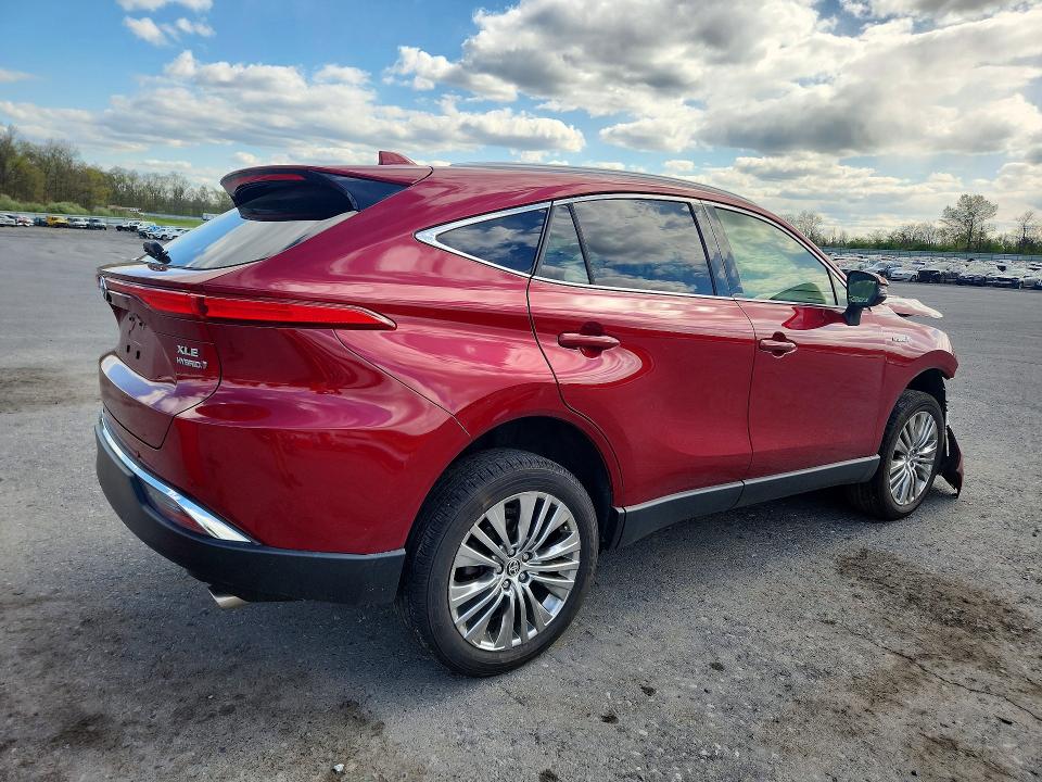 Auction sale of the 2021 Toyota Venza, vin: JTEAAAAH1MJ042782, lot number: 50680026