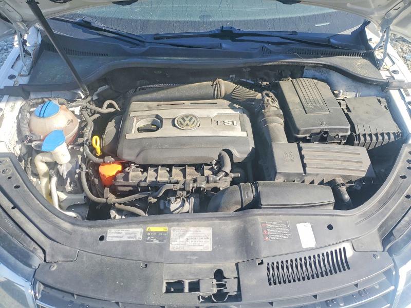 49334496 :رقم المزاد ، WVWBW8AH9FV001055 vin ، 2015 Volkswagen Eos مزاد بيع