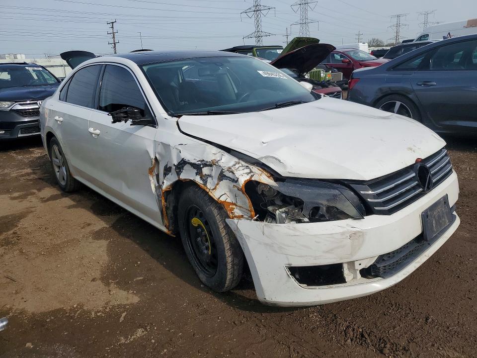 Продажа на аукционе авто 2012 Volkswagen Passat, vin: 1VWBH7A33CC073995, номер лота: 49840336