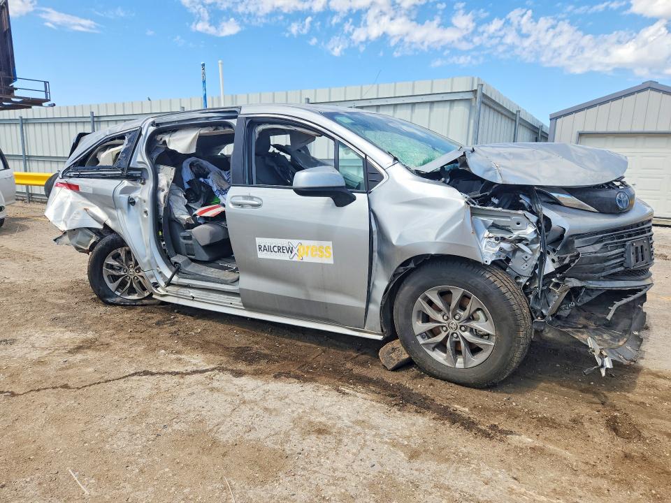 Aukcja sprzedaży 2024 Toyota Sienna, vin: 5TDKSKFC3RS140361, numer aukcji: 49936426