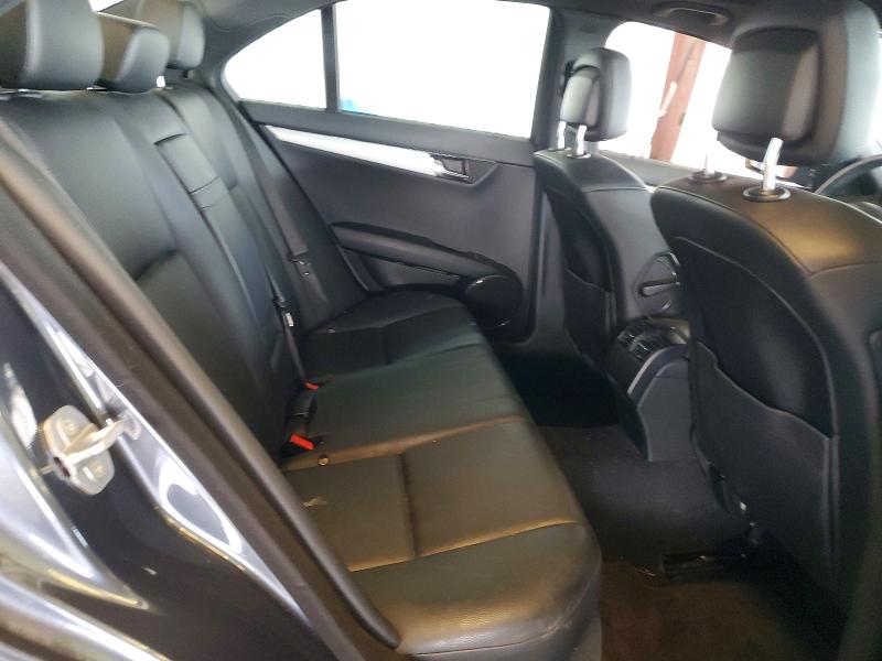 51346486 :رقم المزاد ، WDDGF54X89R083211 vin ، 2009 Mercedes-benz C مزاد بيع