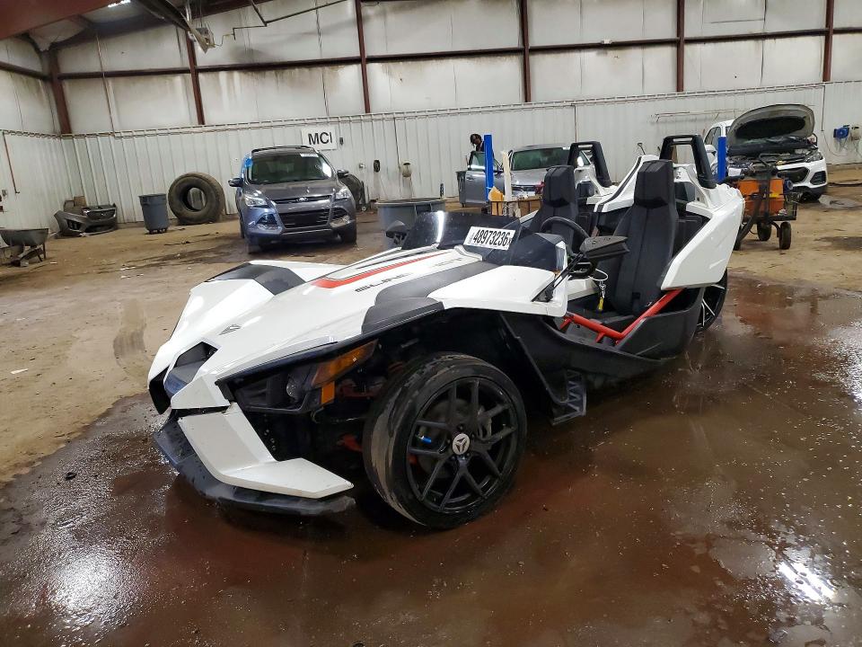 2016 Polaris Slingshot მანქანა იყიდება აუქციონზე, vin: 57XAAPFA6G7113616, აუქციონის ნომერი: 48973236
