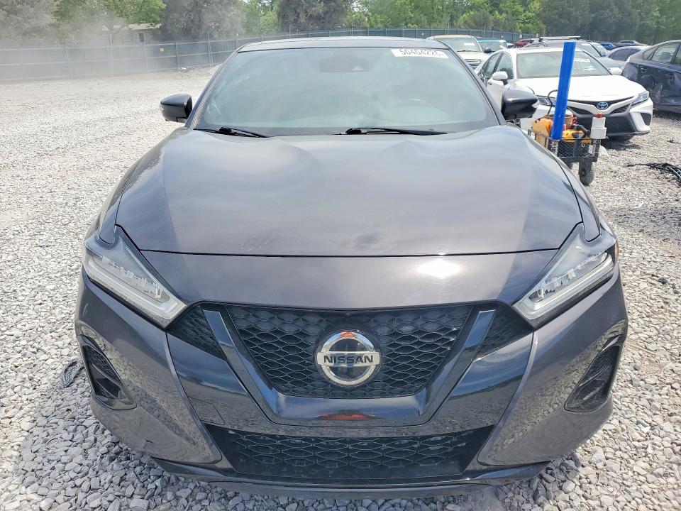 50404226 :رقم المزاد ، 1N4AA6FV6MC505381 vin ، 2021 Nissan Maxima مزاد بيع