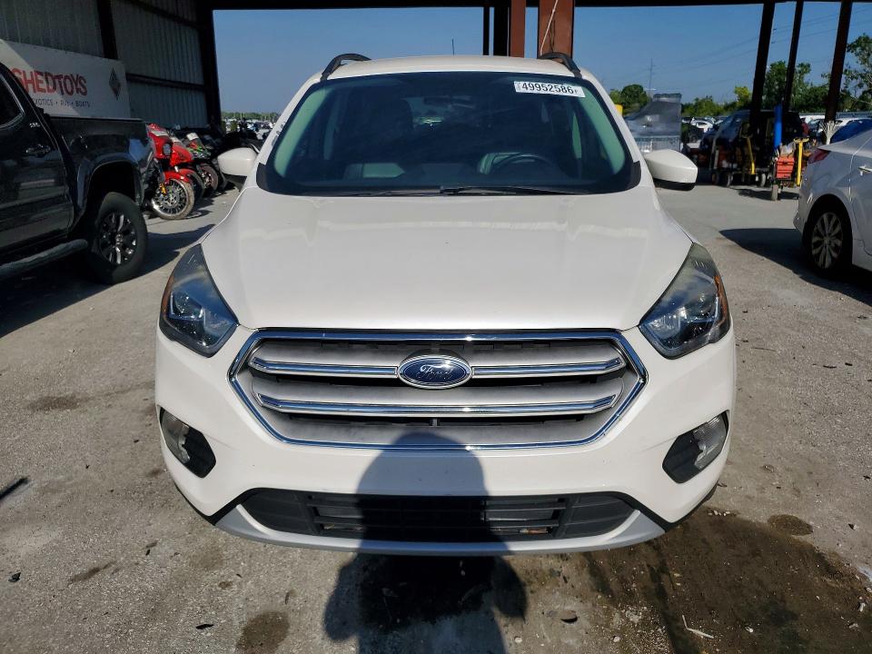 49952586 :رقم المزاد ، 1FMCU0HD8JUB79838 vin ، 2018 Ford Escape مزاد بيع