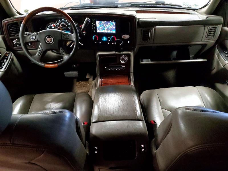 Продажа на аукционе авто 2006 Cadillac Escalade, vin: 3GYFK66N56G128176, номер лота: 47923676