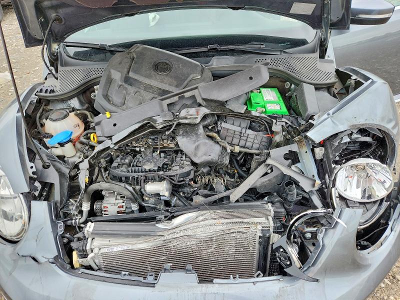 Продажа на аукционе авто 2018 Volkswagen Beetle, vin: 3VWJD7AT0JM701918, номер лота: 51631756