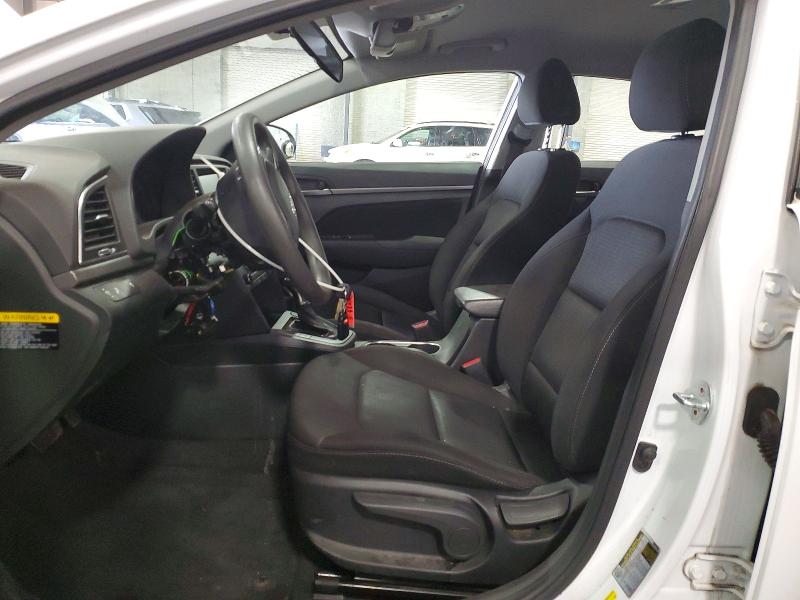 49078146 :رقم المزاد ، 5NPD84LFXJH325437 vin ، 2018 Hyundai Elantra مزاد بيع