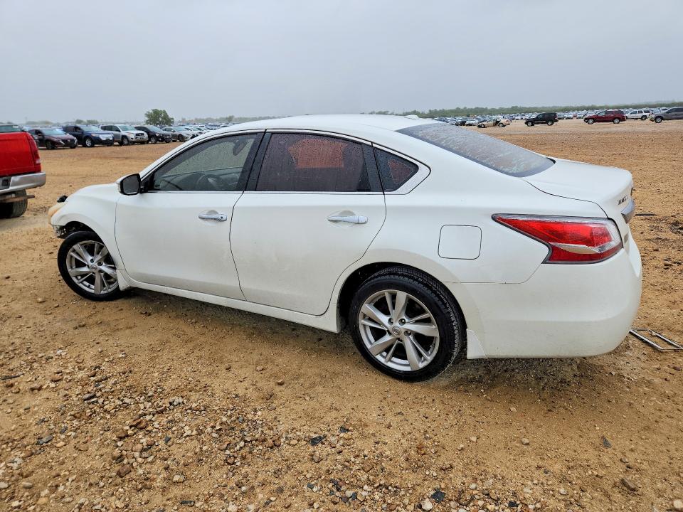 50513186 :رقم المزاد ، 1N4AL3AP9FC264386 vin ، 2015 Nissan Altima مزاد بيع