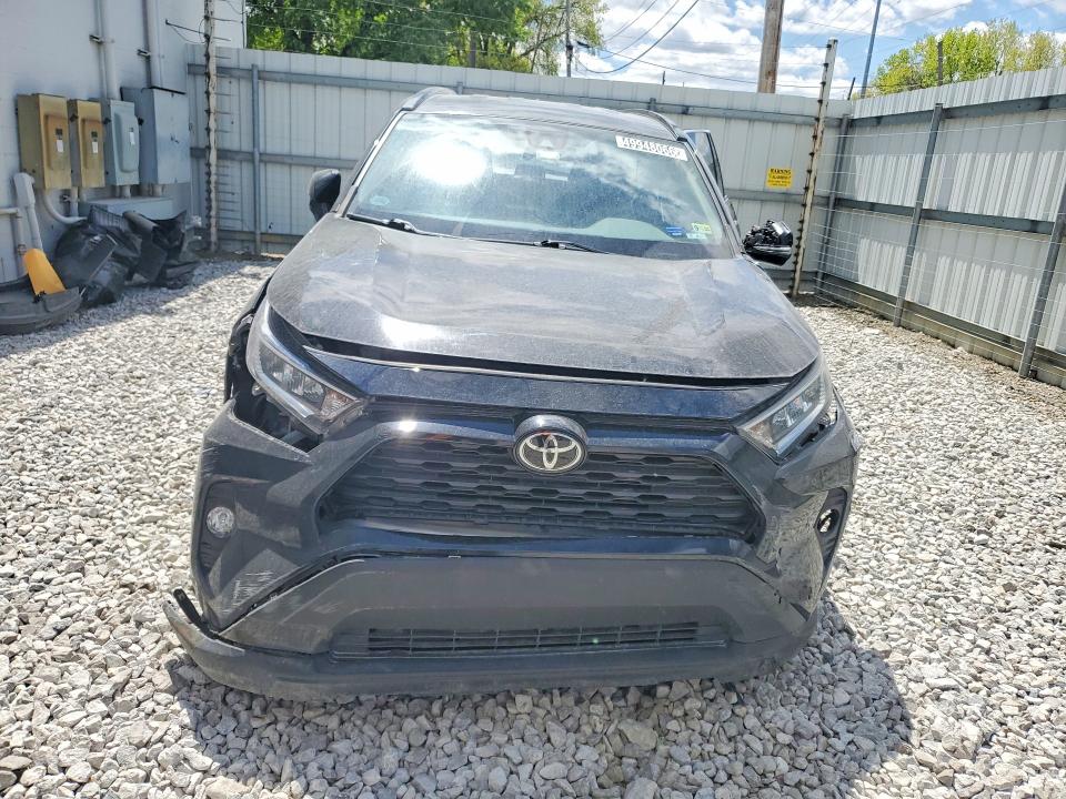 2021 Toyota Rav4 მანქანა იყიდება აუქციონზე, vin: 2T3P1RFV2MW157002, აუქციონის ნომერი: 57592106