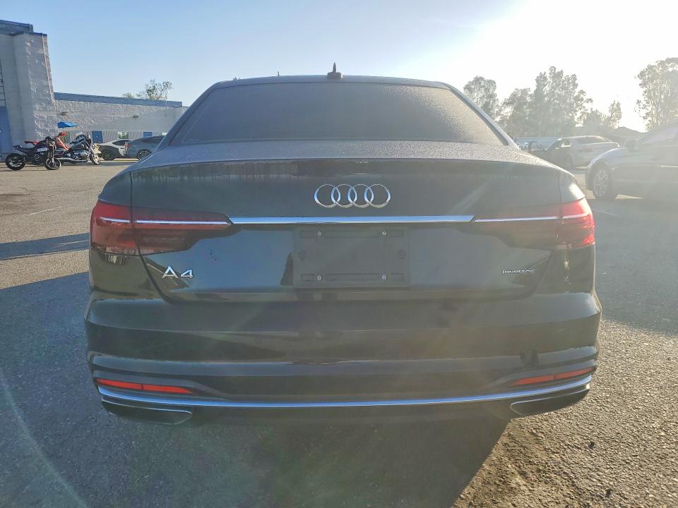 Aukcja sprzedaży 2020 Audi A4, vin: WAUENAF4XLN005668, numer aukcji: 48709116