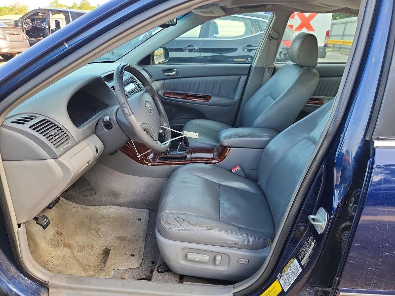 51528506 :رقم المزاد ، 4T1BF30K25U089060 vin ، 2005 Toyota Camry مزاد بيع