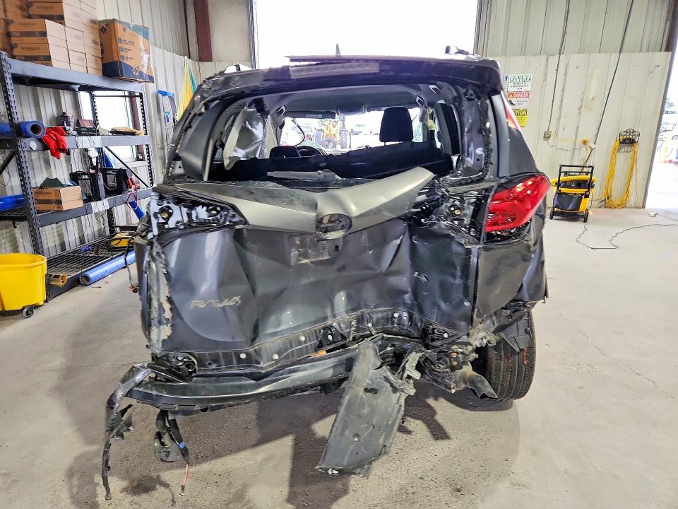 Продажа на аукционе авто 2016 Toyota Rav4, vin: JTMZFREV7GD084951, номер лота: 52072956