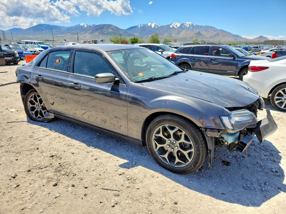 51814286 :رقم المزاد ، 2C3CCAGG7JH250320 vin ، 2018 Chrysler 300 مزاد بيع