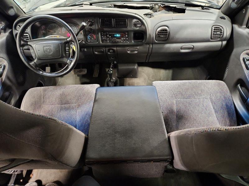 2001 Dodge Ram 1500 მანქანა იყიდება აუქციონზე, vin: 3B7HF13Z61G762750, აუქციონის ნომერი: 49025696