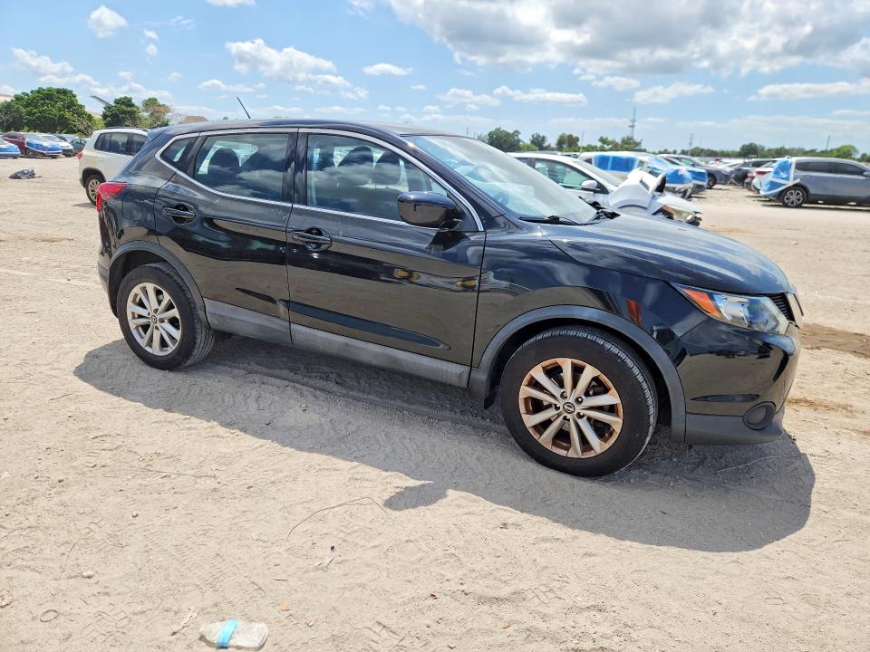 51465106 :رقم المزاد ، JN1BJ1CP7KW234854 vin ، 2019 Nissan Rogue Sport مزاد بيع