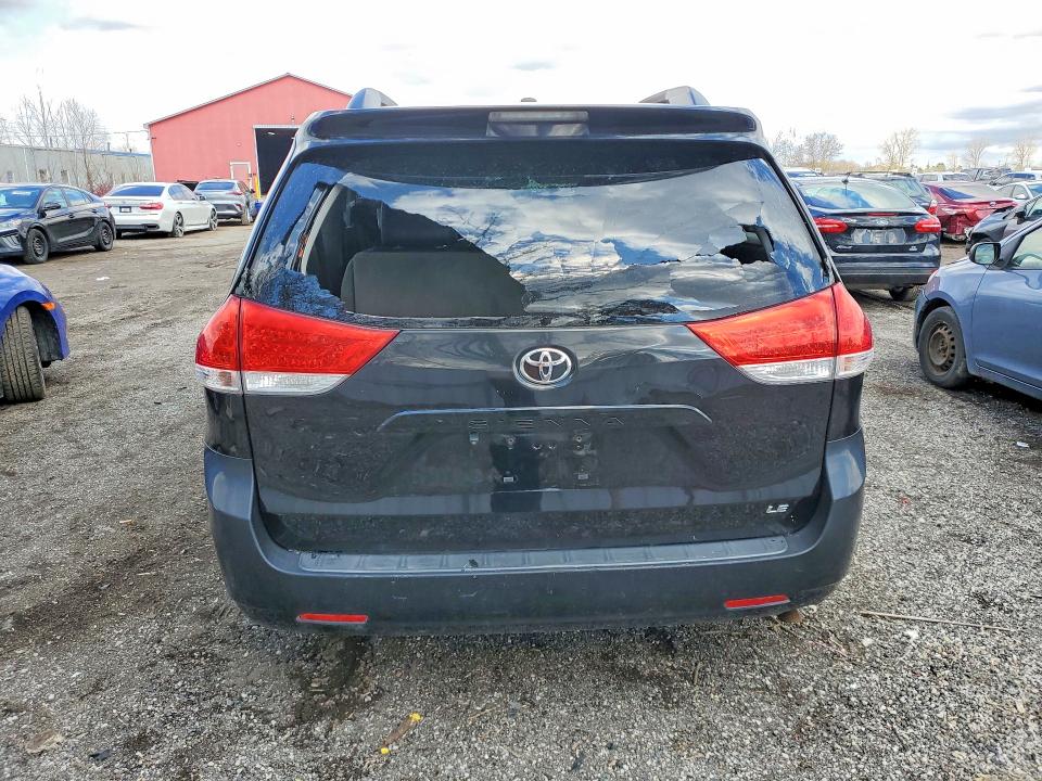 Продажа на аукционе авто 2013 Toyota Sienna, vin: 5TDKA3DC9DS016972, номер лота: 53390984