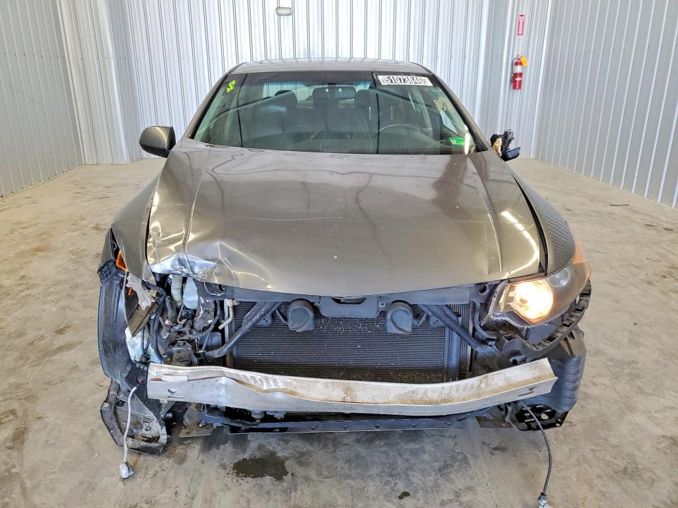 51073846 :رقم المزاد ، JH4CU2F60AC003715 vin ، 2010 Acura Tsx مزاد بيع