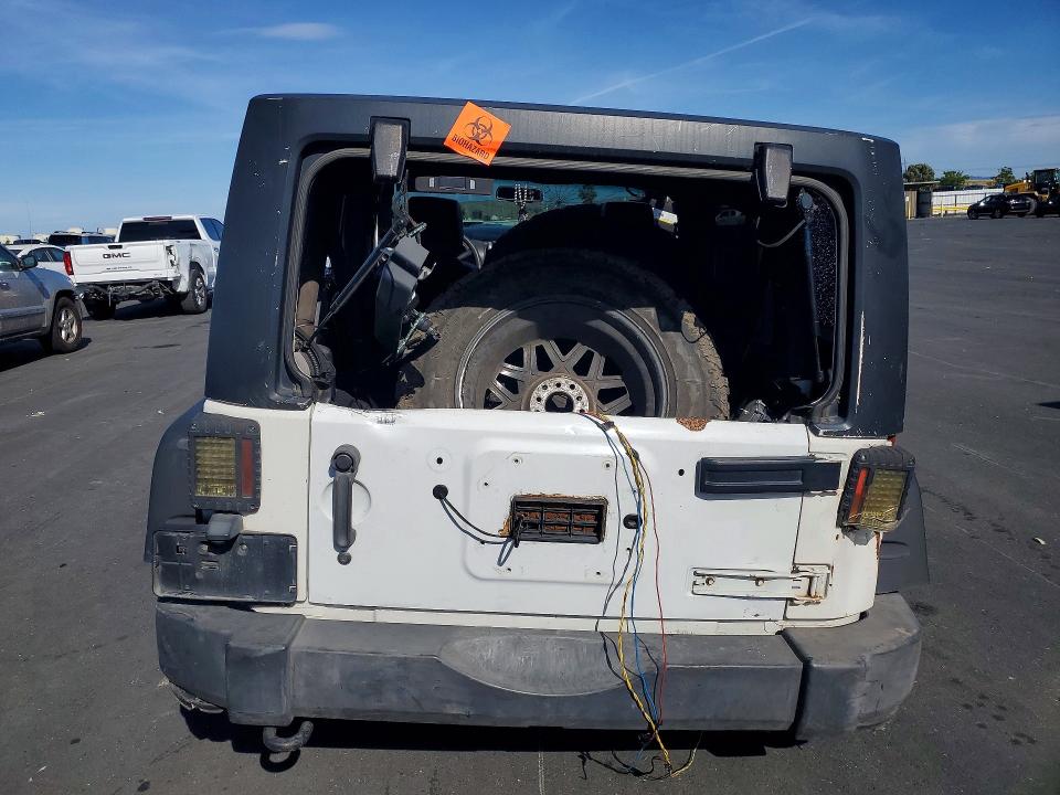50113296 :رقم المزاد ، 1J4BA3H1XAL188654 vin ، 2010 Jeep Wrangler Unlimited مزاد بيع
