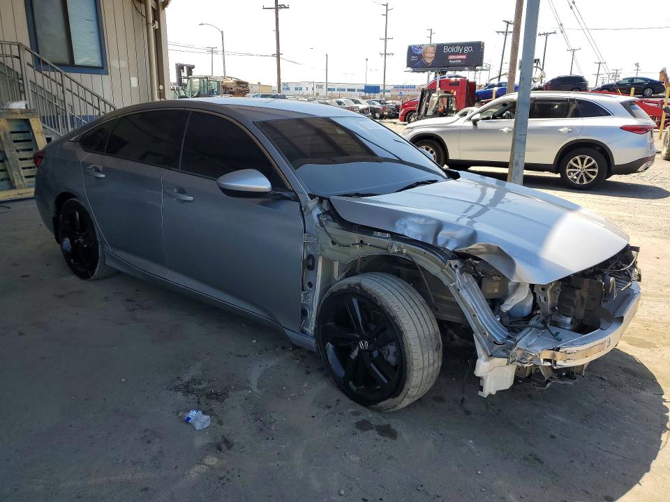 51013396 :رقم المزاد ، 1HGCV1F33KA145490 vin ، 2019 Honda Accord مزاد بيع