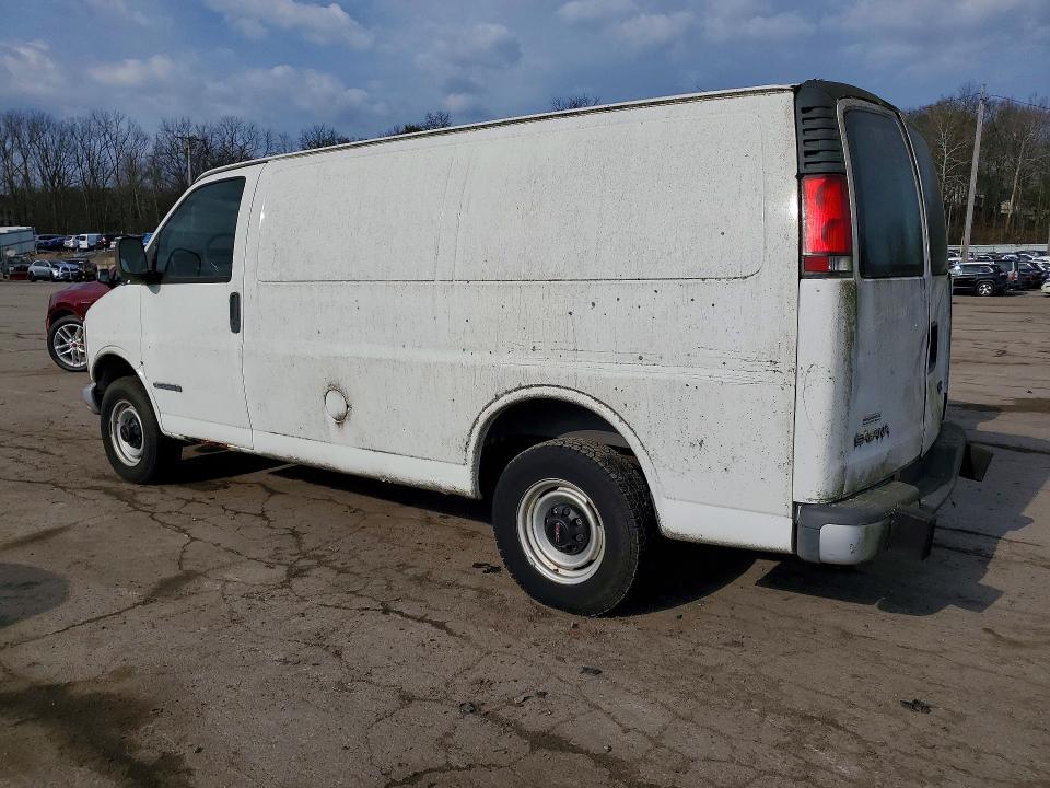 49977976 :رقم المزاد ، 1GTGG25R521904260 vin ، 2002 Gmc Savana مزاد بيع