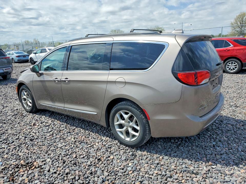 Продаж на аукціоні авто 2017 Chrysler Pacifica, vin: 2C4RC1BG3HR810321, номер лоту: 50708026