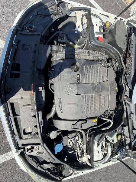 Продажа на аукционе авто 2013 Mercedes-benz C, vin: WDDGF8AB5DR260364, номер лота: 50292156